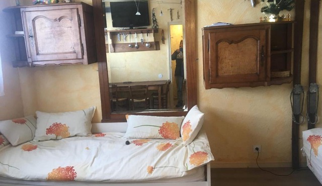 At the of Alpe d'Huez All shops ESF ski lifts #AH7