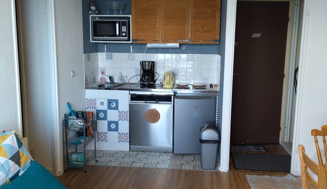 At the slopes, 2 rooms for 5 pers, balcony, valley view