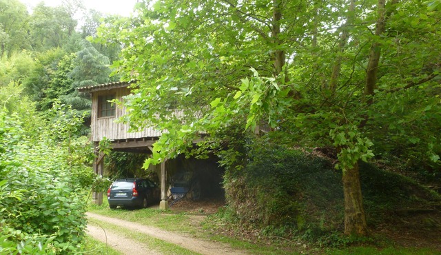 Atelier du Moulin all in wood classified 2 * for 2 to 4 pers - on the banks of the torrent