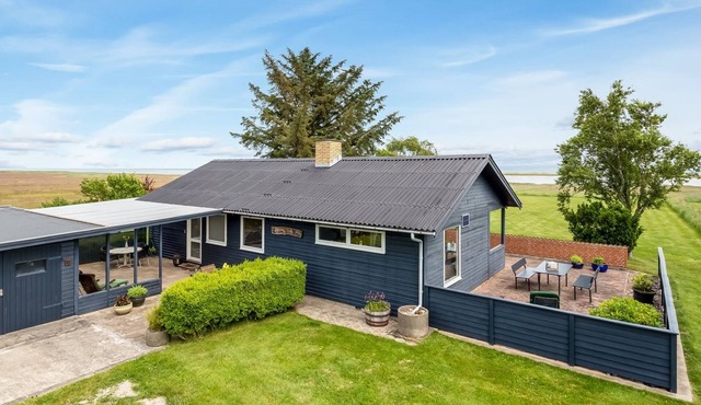 "Atena" - 200m from the sea by Interhome