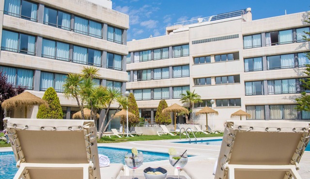 Atenea Park - Suites Apartments