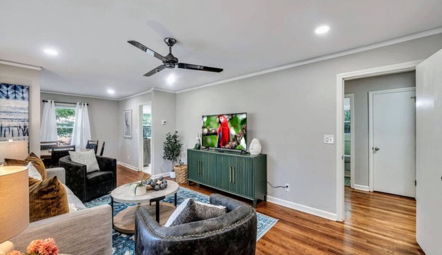 ATH-Charming ForestPark 2mi from Interstat (stony)