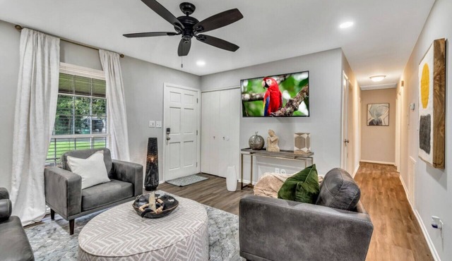 ATH - Conley - 3BR - Fenced - Pet Friendly (ryan)