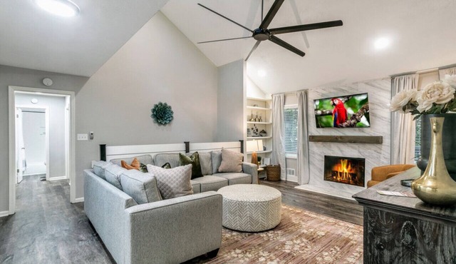 ATH - New Spacious Stepless Ranch, Modern (85Wil)