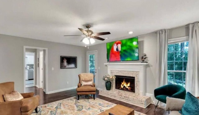 ATH - Sleeps 8 - 4 Beds - Fenced/Pet friendly - VTarn