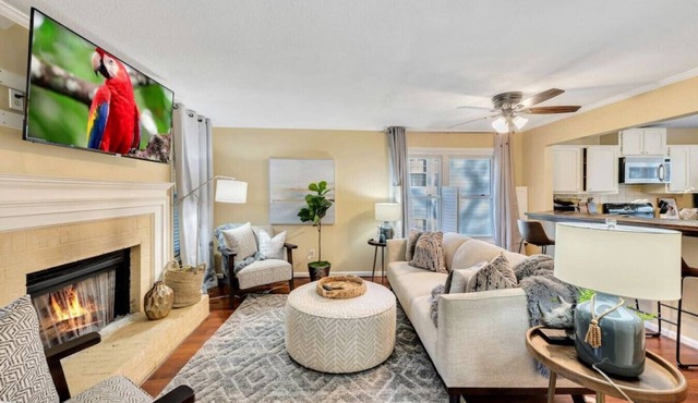 ATH - Smyrna - 3BR - Pet Friendly - Fenced - Laurel Bridge Drive