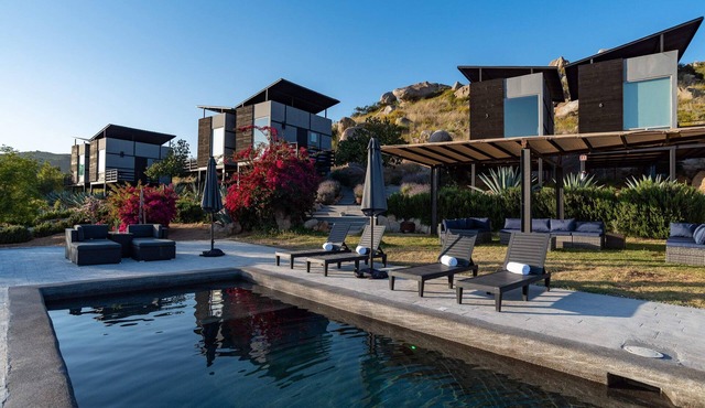 Atika Retreat - Full Complex