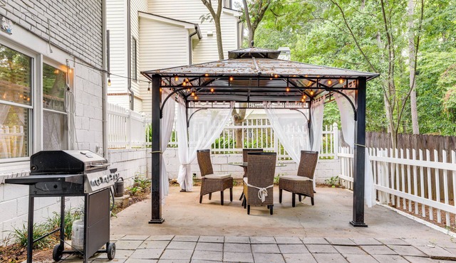 Atlanta Area Apt Near Hospitals, Great for Nurses!