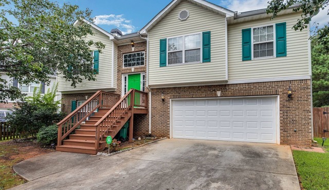 Atlanta Retreat w/2-Car Garage, Fenced Yard by RedAwning