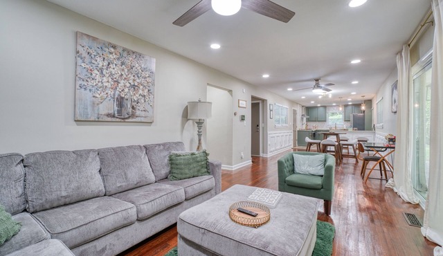 Atlanta's East Point charm, just a 13-min drive away from Mercedes-Benz Stadium