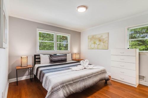 Atlanta Villa Retreat - 5BR - Sleeps 14