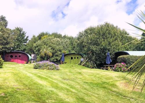 Atlantic Farm Surf Pods