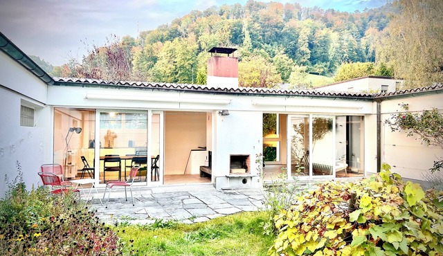 Atrium-Haus mit Garten, 5 Betten und Parkplatz (15 Minuten von Zürich entfernt)