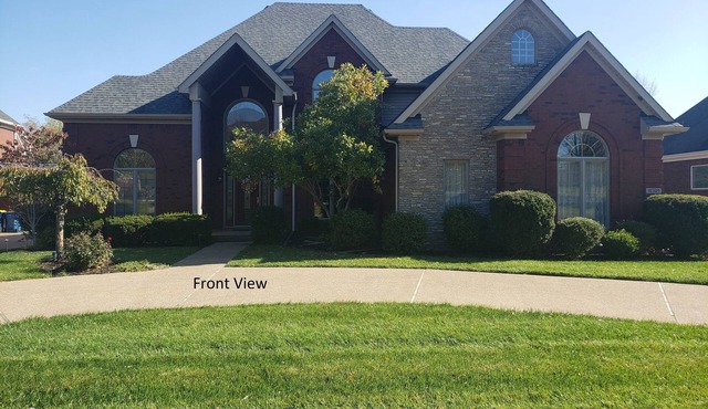Attention Derby visitors . 5,000 Sq Ft, 5 Bedroom, 41/2 baths.