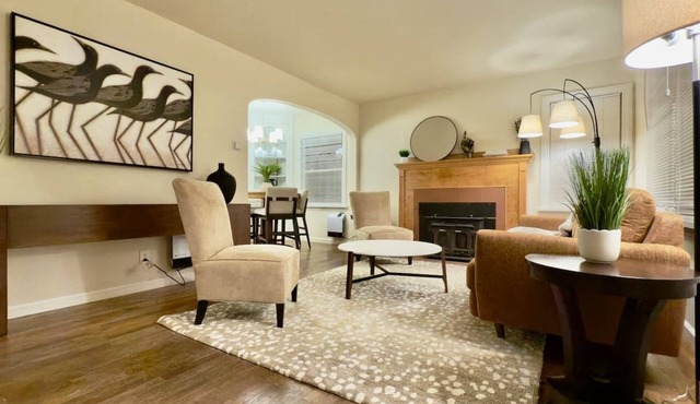 Attic Adventure! Two bedroom home plus full upstairs adventurous attic with two twin beds, couch and smart tv. Walk to Olympia's Downtown & Waterfront