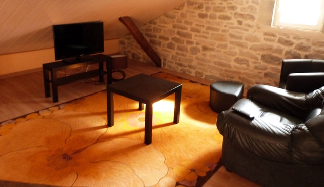 Attic apartment on the 1st floor in Bozouls-center GITE DU CEDRE