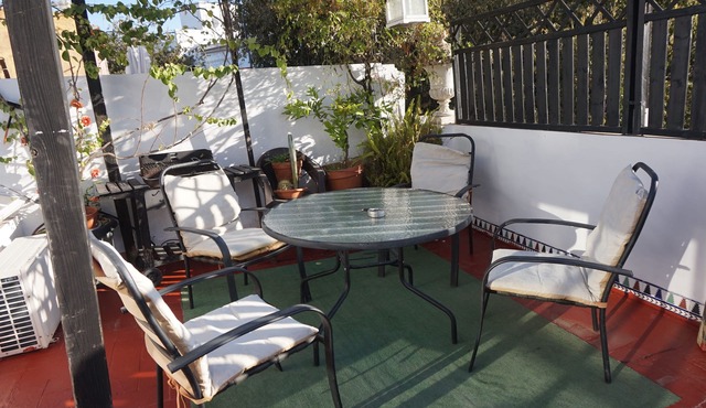 ATTIC + PRIVATE TERRACE AND FREE WIFI
