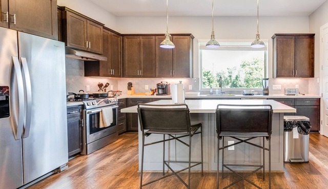 Attractive Midtown House 3BR 3.5BA by RedAwning