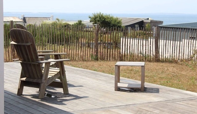 Attractive new single-storey house facing the Iroise Sea, 300m from beaches