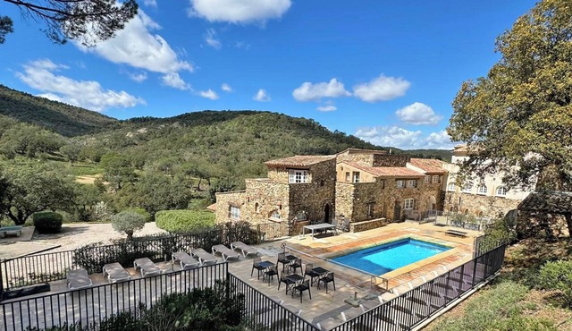 Attractively furnished gite on a small domain