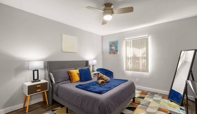 ATX Casa Norte BnB ~ Near Hyde Park & UT Campus