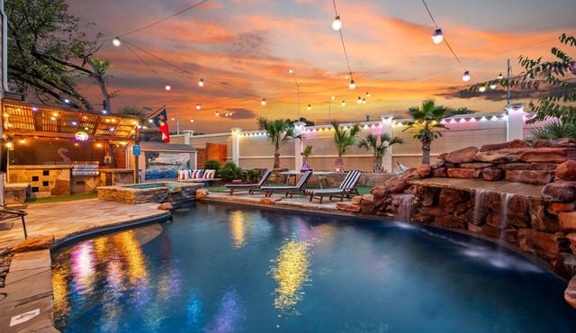 ATX Oasis! 3-Story Home w/Heated Pool, Spa & Outdoor Fun - Close to downtown