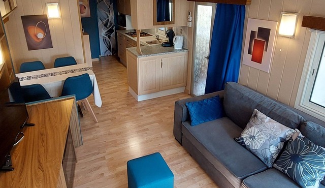 Atypical country cottage-style mobile home, quiet and bucolic
