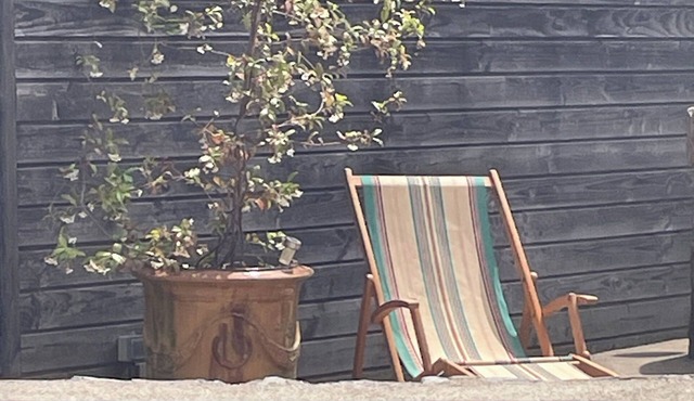 Atypical family home in the Ardèche. Sleeps 6 Calm and relaxation guaranteed.