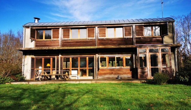 Atypical house 150m2, quiet and sea close by