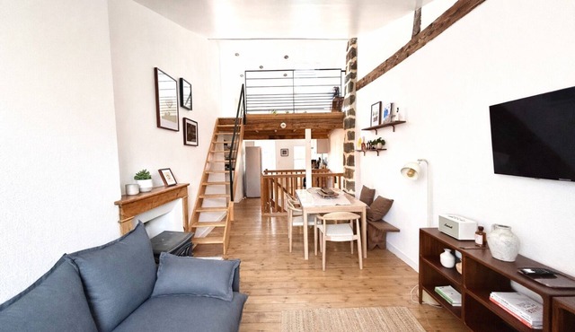 Atypical house - In the heart of the historic center