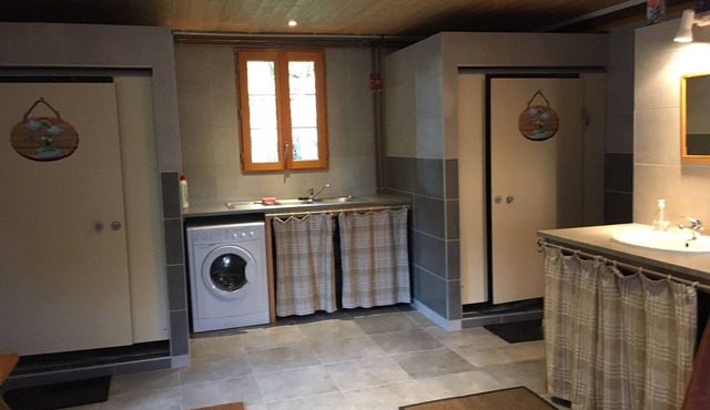 Atypical housing POD