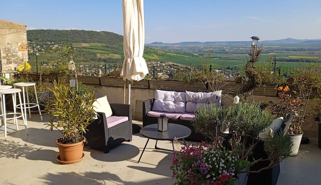 Atypical, quiet location with exceptional view