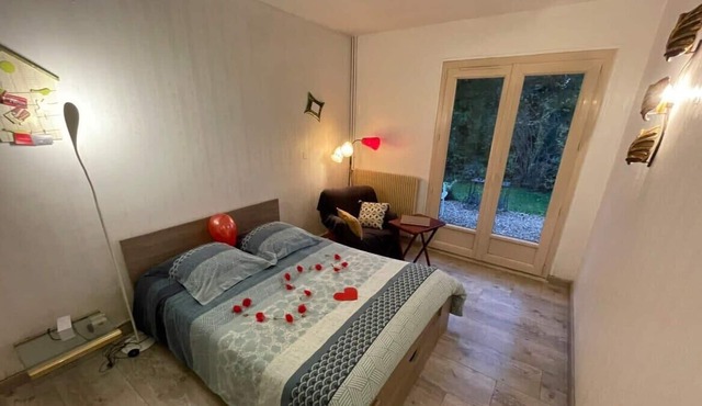 Au Calme Absolu chez Nicolas. Chambre calme complet