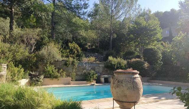 Au Calme, Très Jolie Maison, bel Espace Piscine, Pool House, Cadre Champêtre