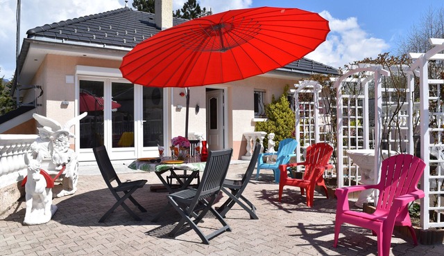 AU CLAIR MATIN, La Mure, lakes, mountains, with pay station, car