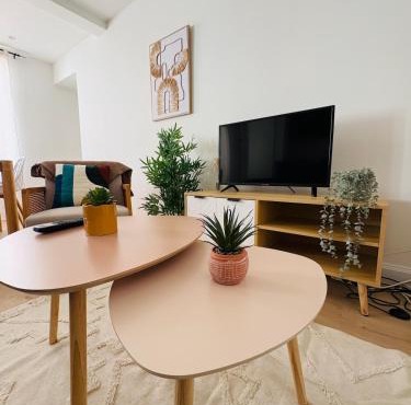 Au coeur de Réalmont l 2 chambres tout confort