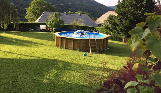 Au Crêt du Bois" holiday home