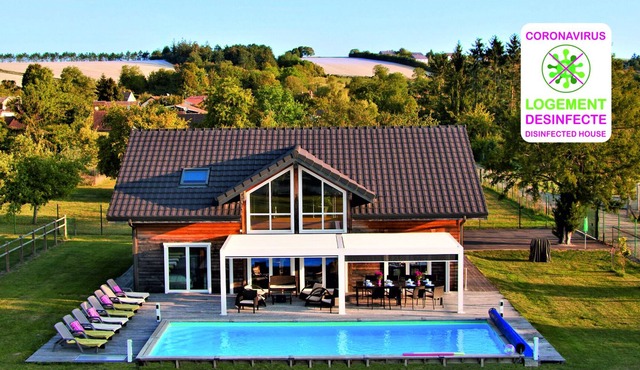 Au detour du Der is a new wooden house in Chavanges centre 10 min from Lake Der