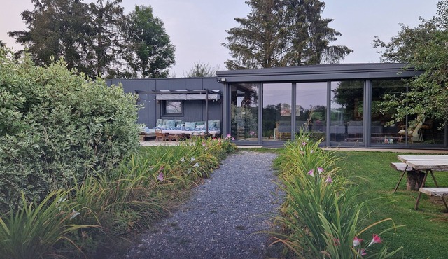 Au Gré Des Lis: Maison D'hôtes/gîte/table D'hôtes