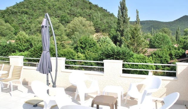 Au Mas du Bec Pointu entre DIOIS et PROVENCE