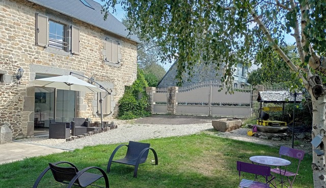 AU MONT & MERVEILLES - Bed and breakfast in the heart of the Mont St Michel bay