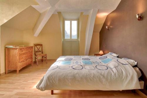 Au Nid Du Gypaéte Oiseau Local