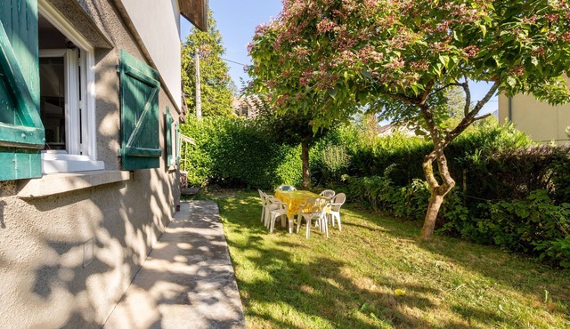 Au Petit Sequoia - Appt avec vue montagne