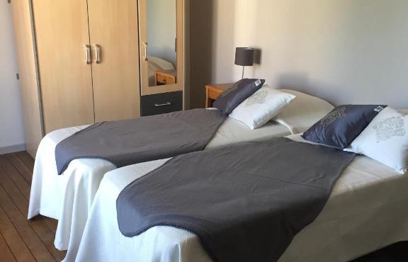 Au Repos De La Blaise