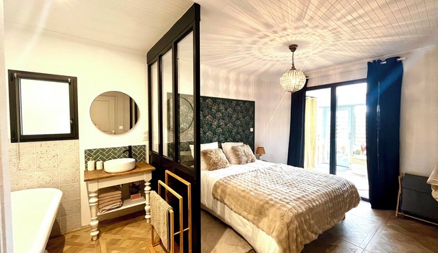 Au Ty Cocon" gîte with private Jacuzzi, beaches (950m away) and Gr34