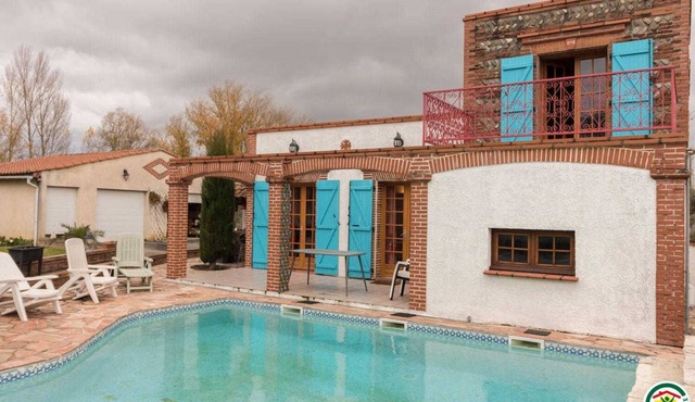 Au Village - ROQUES - Gîte