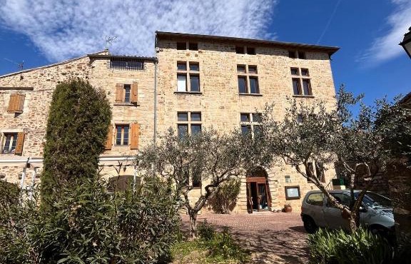 auberge des trois ami-es