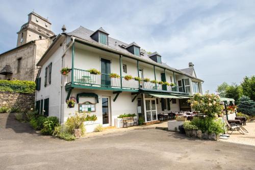 Auberge Le Cabaliros