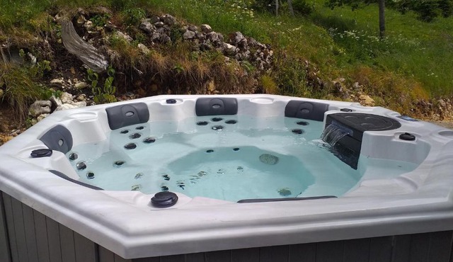 Auberge Le Cerf LES ROUSSES