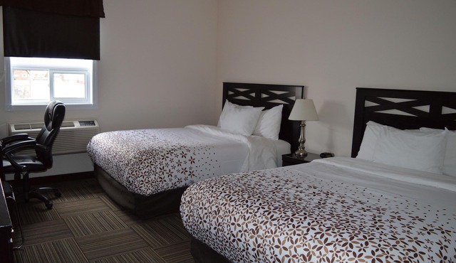 Auberge MacDonald Guest Inn